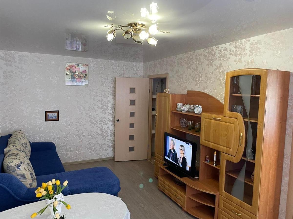 Apartment On Kommunisticheskaya, 14 Polatsk Exterior photo
